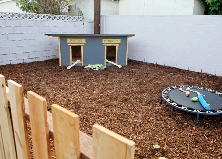 doggie backyard kennel ideas DIY