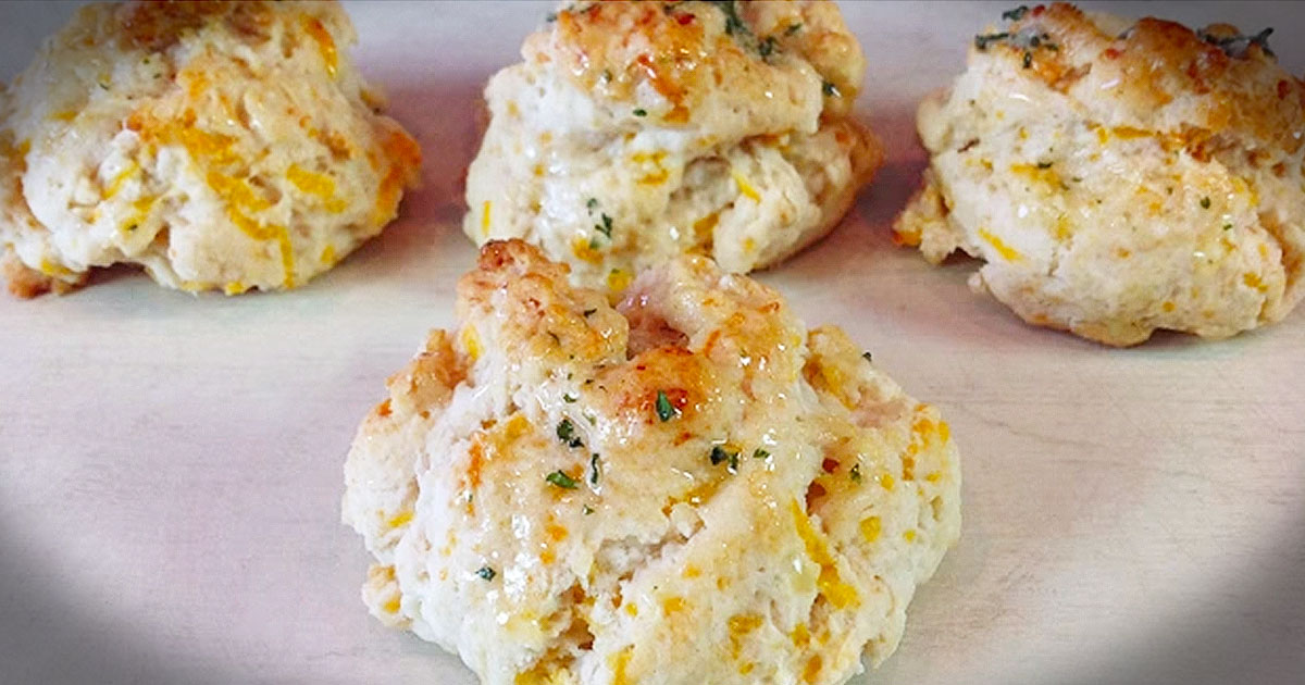 lo-all-created-red-lobster-cheddar-bay-biscuit.jpg