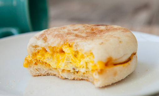 jm-allcreated-egg-sandwich-in-mug-microwave-7
