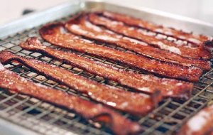 jm-allcreated-bacon-shrinkage-hack-rinse-bake-in-oven-2