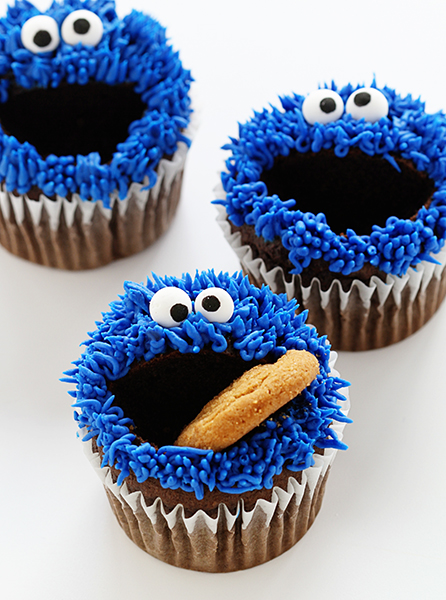 AllCreated - cookie monster cupcakes