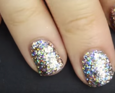 All Created - How to Apply Glitter Nail Polish