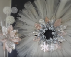 All Created - Beautiful and Cheap Tulle Christmas Wreath