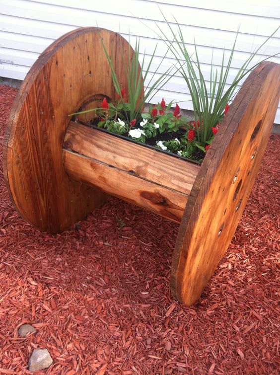 upcycled wooden cable spools _flower planter_allcreated