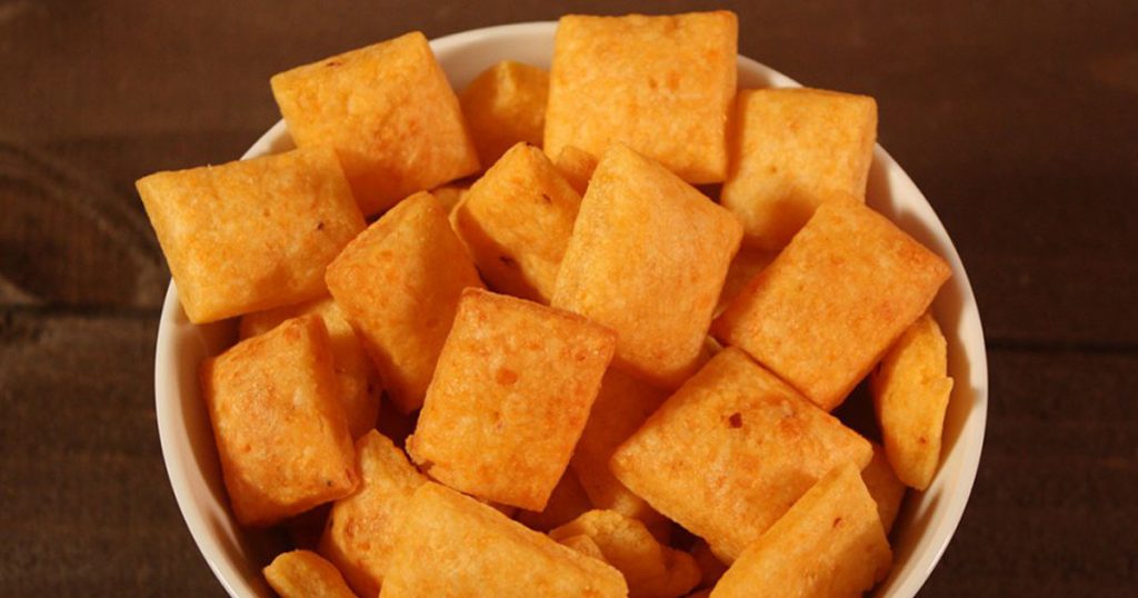 Easy Cheesy Crackers With A Spicy Kick Are The Perfect Snack _ all created